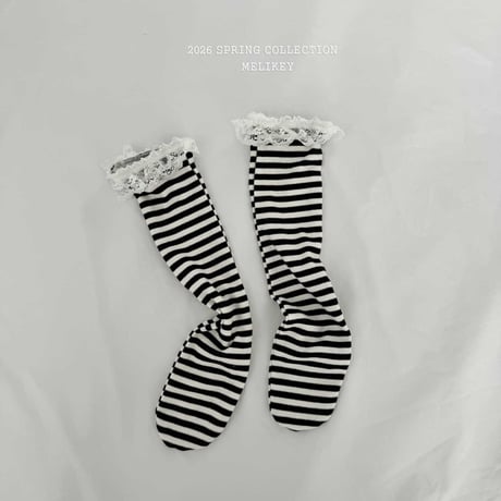 melikey/109. dangara less socks FREE