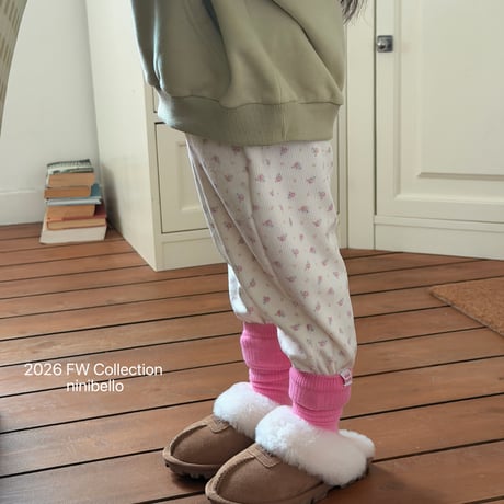 ninibello/97. New Socks? SOCKS_S-SOCKS_M