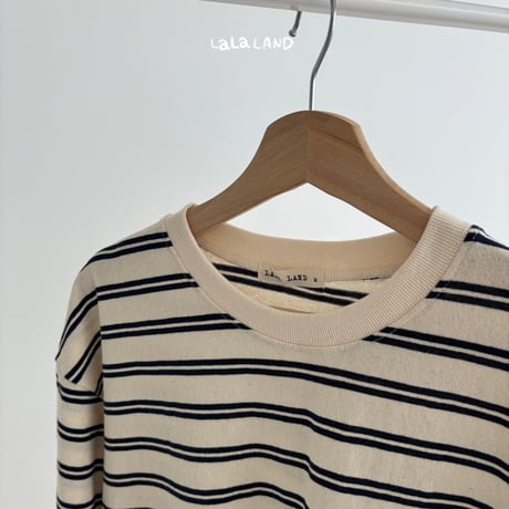 lalaland/1. saint half t T-shirt FREE