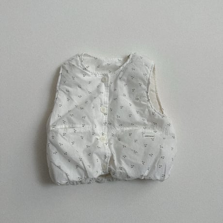 atomeme/19. Cloud Vest? S-XL