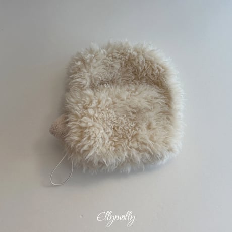 ellymolly/36. Fluffy warmer hood FREE