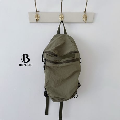 bienjoie/74. colin back pack  FREE