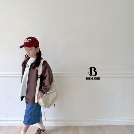 bienjoie/57. illy zipup S-XL