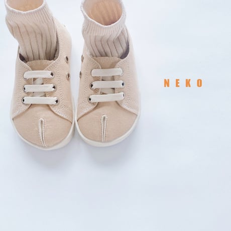 neko/2. NK 8 0 7 o w  130-220