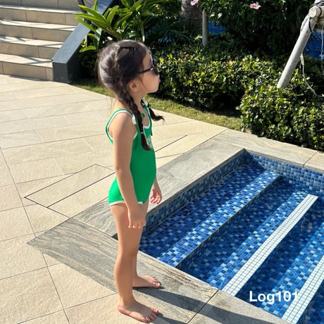 log101/11. log moment swimsuit S-XL
