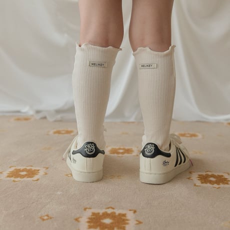 melikey/114. basic golgi socks FREE