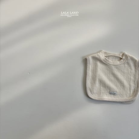 lalaland/85. bebe ailet big bib FREE
