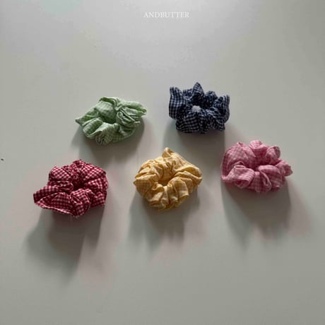andbutter/4. Check Mini Hair Scrunchie FREE