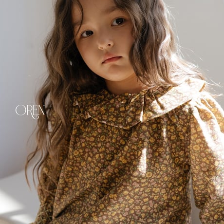 oren/38. Live fril blouse S-XL