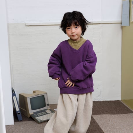 andbutter/54. V-Pong Sweatshirt XS-XL