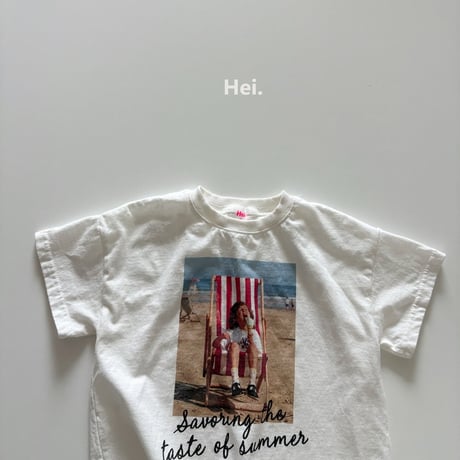 hei/10. beach T-shirt MOM