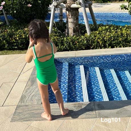 log101/11. log moment swimsuit S-XL
