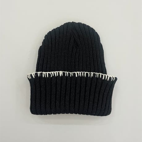 erinj/33. mello golgi beanie FREE