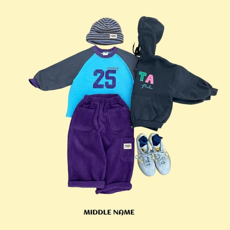 middlename/62. stripe beanie FREE