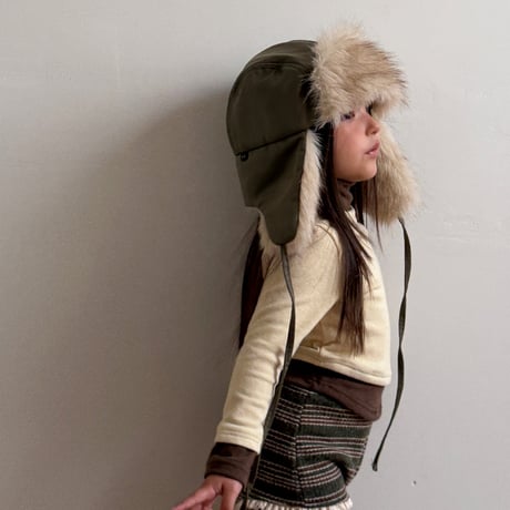 ellymolly/73. has wool nikerz  13-15