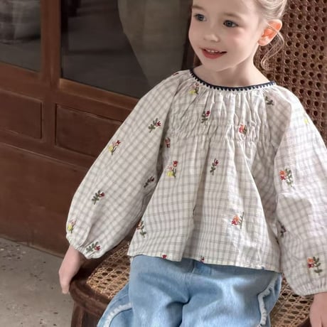 aiai/27. may embroidery blouse 90-130