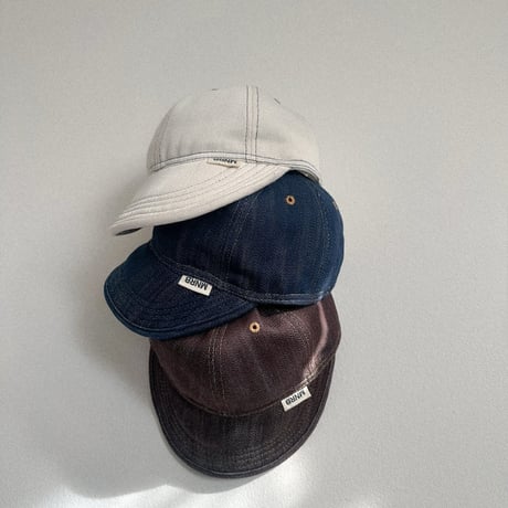 minirobe/48.  love jeans cap  FREE