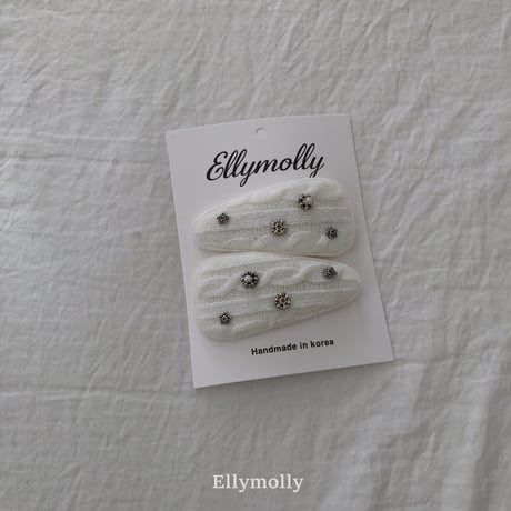 ellymolly/181. Knit Pearl Hair Pin FREE