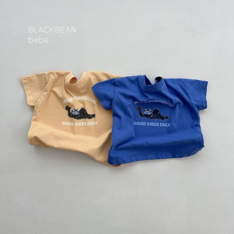 blackbean/14. hello bebe T-shirt S-M