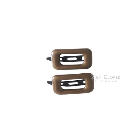 zanclover/18. square hairclip  FREE