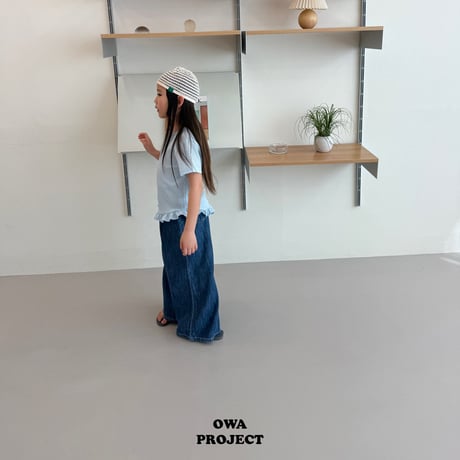owa/18. pleated fril T-shirt JS