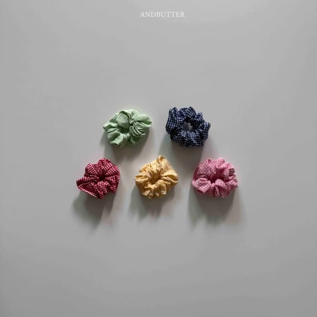 andbutter/4. Check Mini Hair Scrunchie FREE