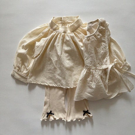 aosta/21. Mona Blouse S-2XL