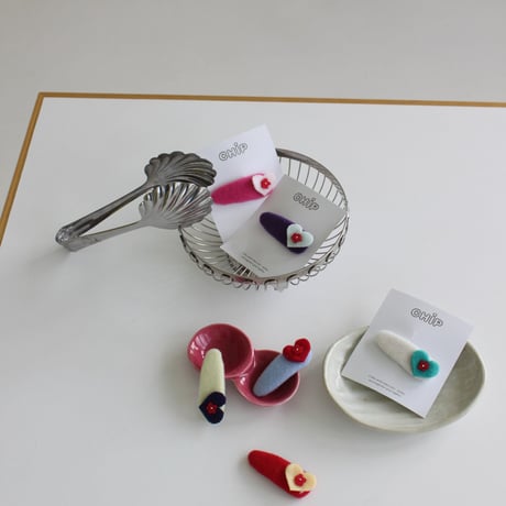 chip/60. heart tok tak pin FREE