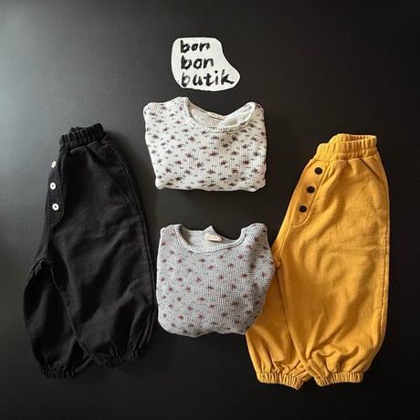 bonbonbutik/27. waffle flower T-shirt XS-XL