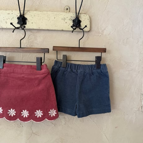 oren/30. vella embroidery curot pants S-XL