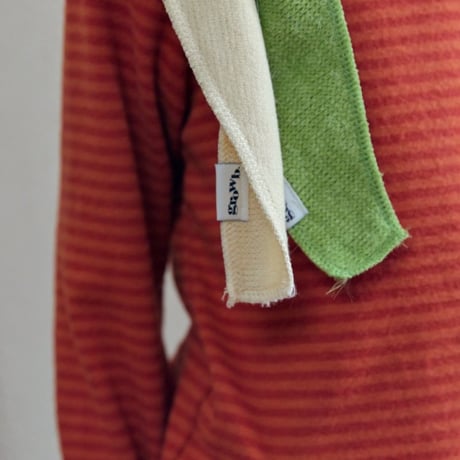 growb/2. Seattle scarf FREE