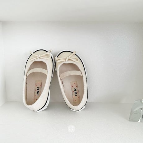 neko/15. IW 9 7 3 j e i n  130-220