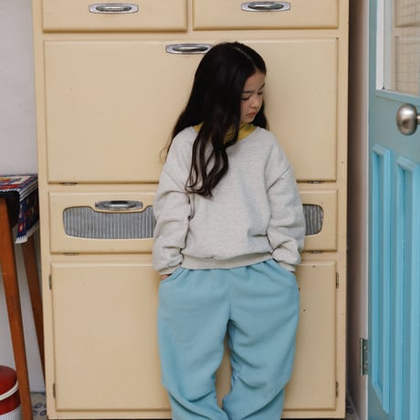 andbutter/54. V-Pong Sweatshirt XS-XL