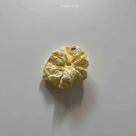 andbutter/5. Rustling Check Hair Scrunchie FREE