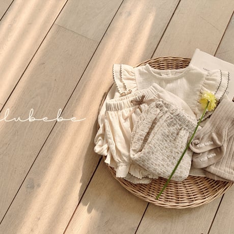 valubebe/48. very fril bloomer 6M-18M