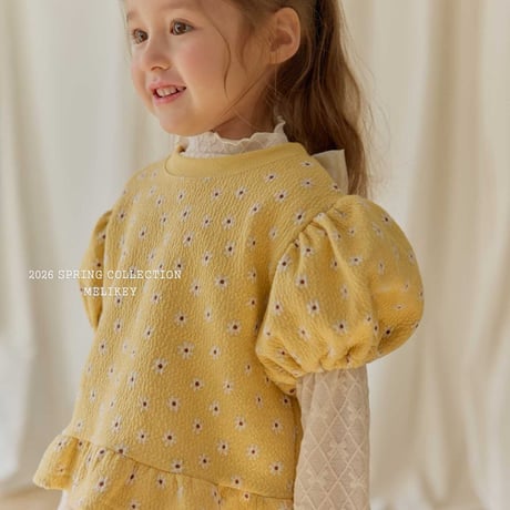 melikey/57. daisy fril T-shirt XS-XL