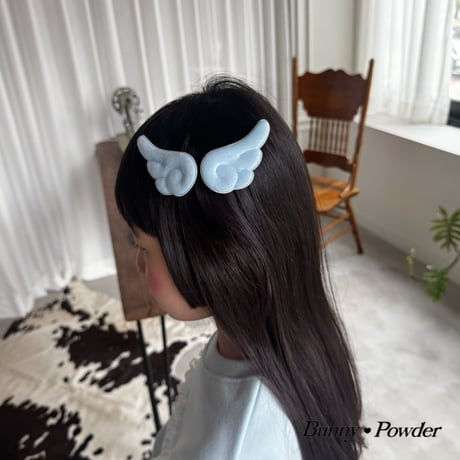 bunnypowder/144. wing PIN  FREE