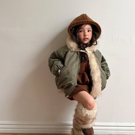 ellymolly/99. bear Vest hood 13-15