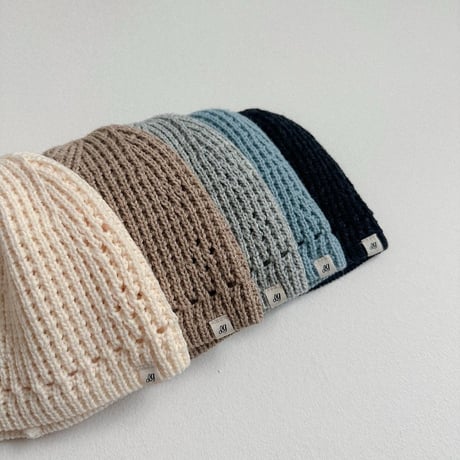 digreen/46. eyelet beanie? FREE