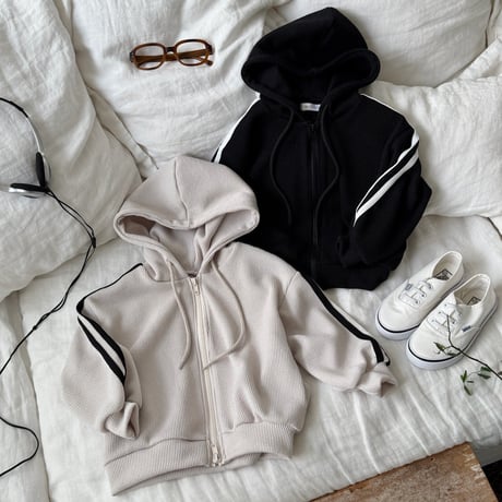 matilda/52. two way line hood zipup 15-19