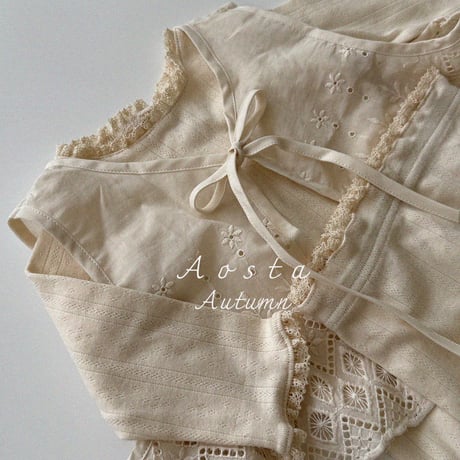 aosta/22. [Lace JennyOpen Vest] FREE
