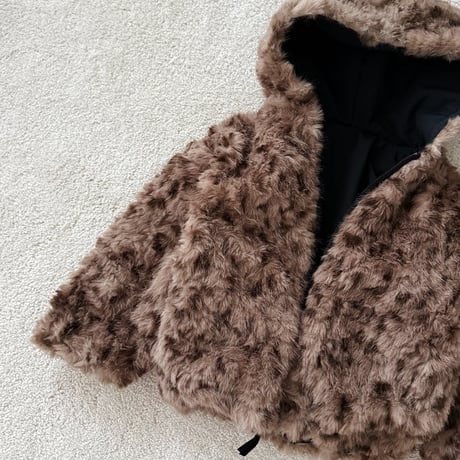 urbanrabbit/76. Leo Reversible Jumper XS-XL