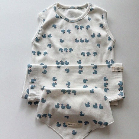 aosta/2. Lip String T S-2XL