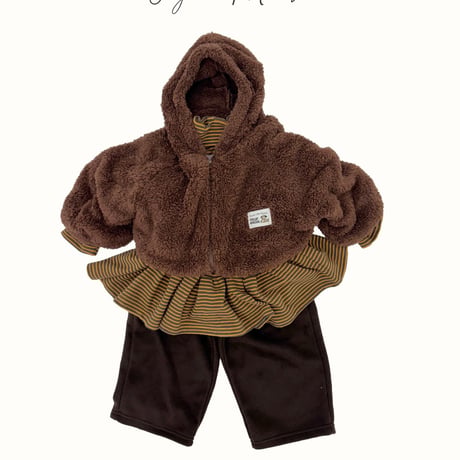 yogurtmansion/26. chichi fleece  XS-XL