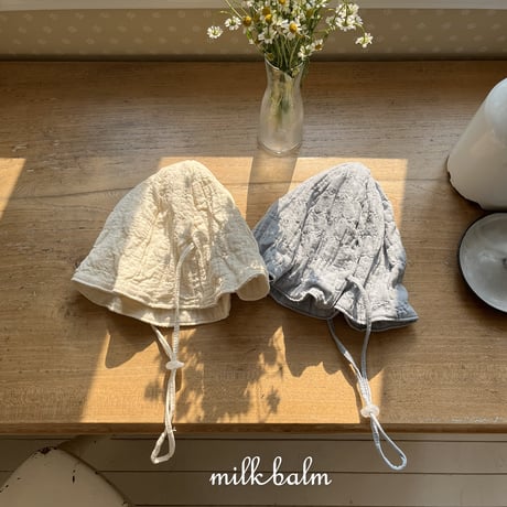 milkbalm/24. reverseble hat FREE