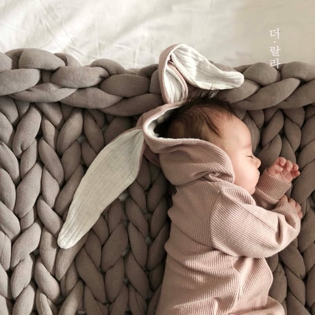 thelala/31. 41 rabbit suit XS-M