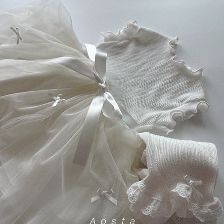 aosta/11. Camellia Sleeveless S-2XL