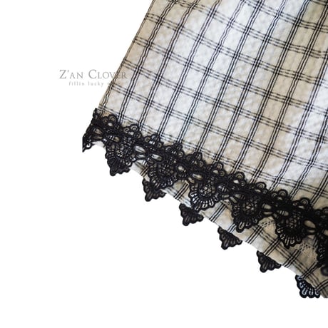 zanclover/119. merry check shorts  13-19