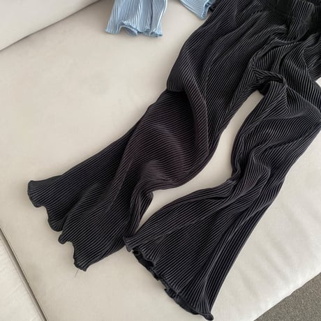 mikki/13. plitch pants boots cut ADULT