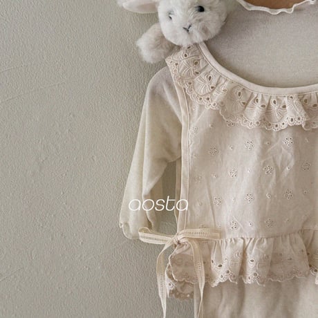 aosta/21. [Lace Olivia Vest] FREE